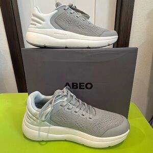 Abeo Light Gray Casual Sneakers